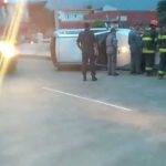 Após carro tombar motorista foi parar embaixo do veículo em Indaiatuba, SP