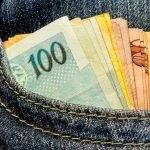 Renda baixa é o principal motivo para o brasileiro deixar de poupar