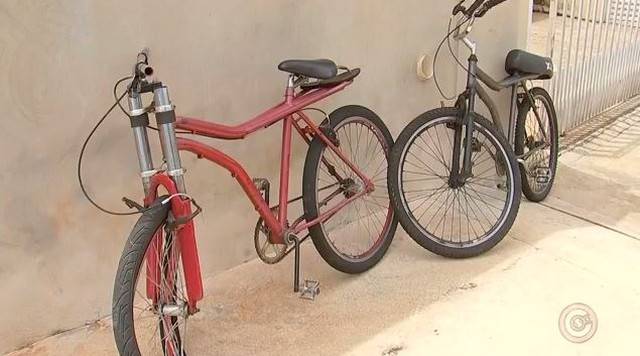 adolescentes-andavam-de-bicicleta-quando-foram-atingidos-por-carro