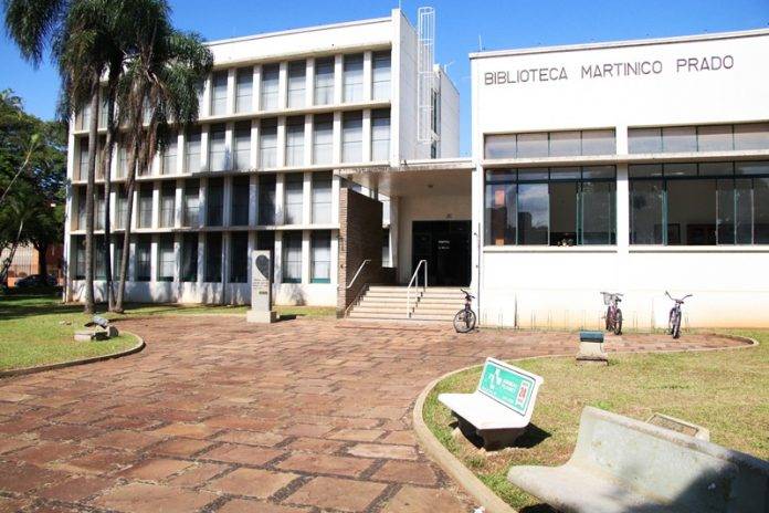 n_frente_-_biblioteca_municipal