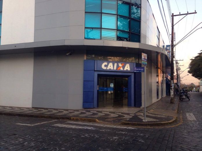 caixaeconomicafedereal130417161532