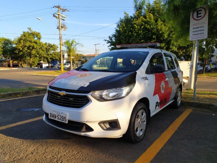 f888a0cb-7f90-4f70-8ea5-a3d3d41c8993