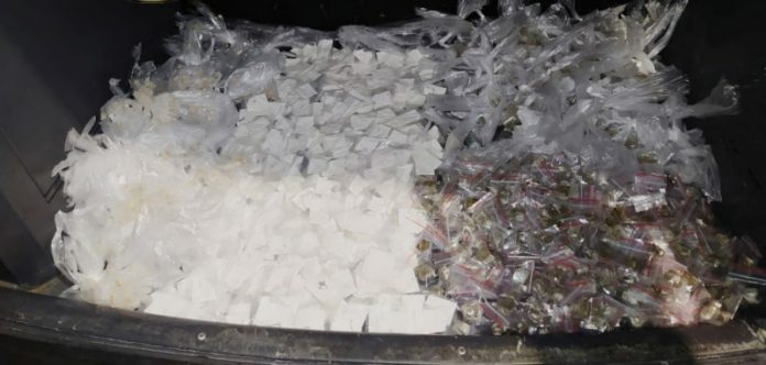 2000215d-ae74-45b5-bebc-623b018acb6d