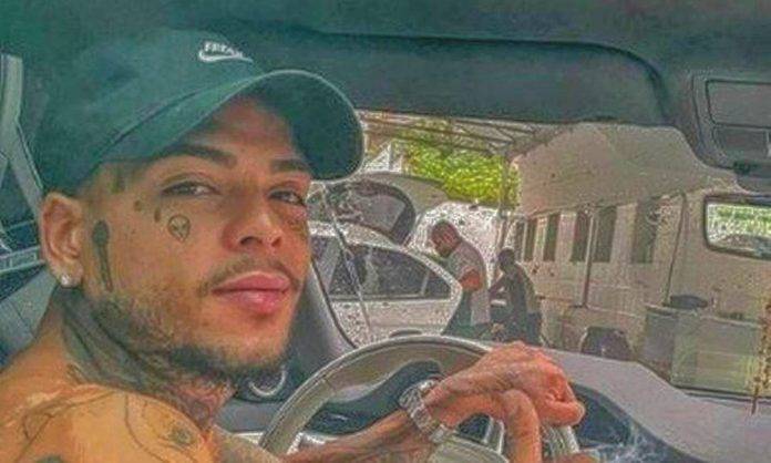 x90740923_MC-Kevin-bate-o-carro-e-vai-parar-em-UTI.jpg.pagespeed.ic.QG0h8e7zPT