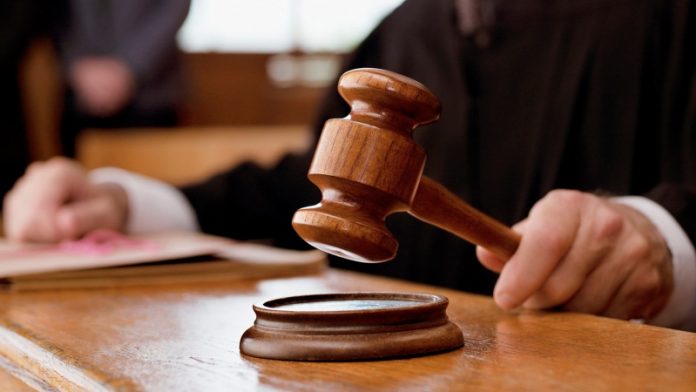 Foto33-Martelo-da-justica--e1532963586237