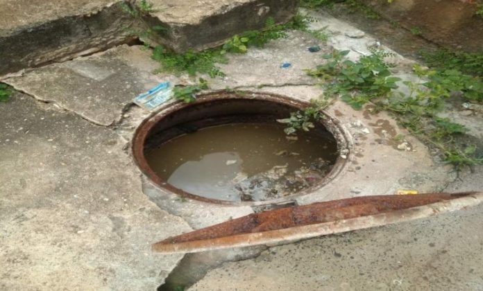 c9bea54aeaede5f79e146b598bd5870d-1