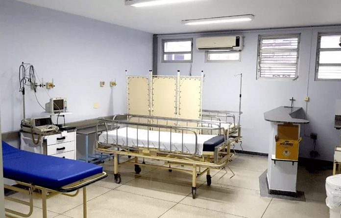 595b30b95f851b8c1e5946add1bf45dc.FotoLeito