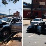 Veículos ficam destruídos após colisão na Avenida Augusta Viola da Costa em Araras, SP