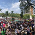62ª Maratona de Desenho reúne mais de 3 mil crianças na Praça Barão de Araras, SP